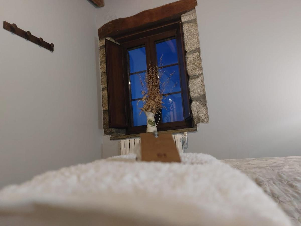 Hôtel La Venta Celta à O Cebrero Extérieur photo